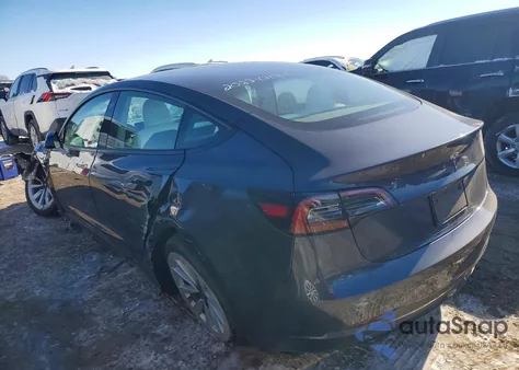 2023 Tesla Model 3 z USA, uszkodzony, nr VIN 5YJ3E1EA5PF628668